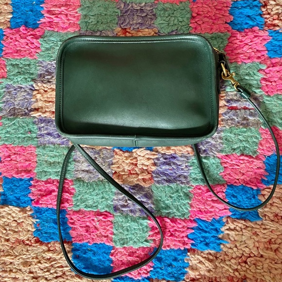 SOLD 90’s Coach Carnival Bag Purse Crossbody - Picture 4 of 7